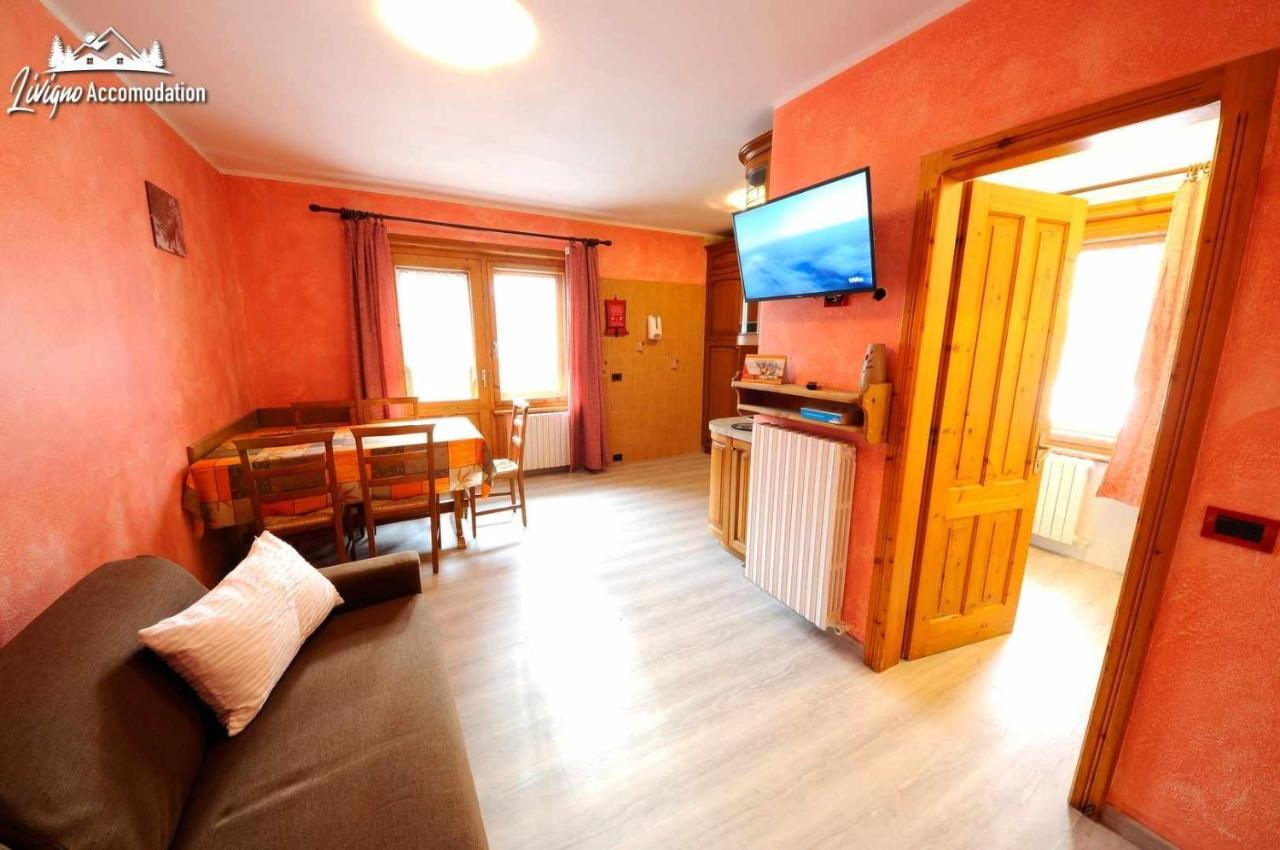 Residence Casa Longa By Livigno Accomodation Стая снимка
