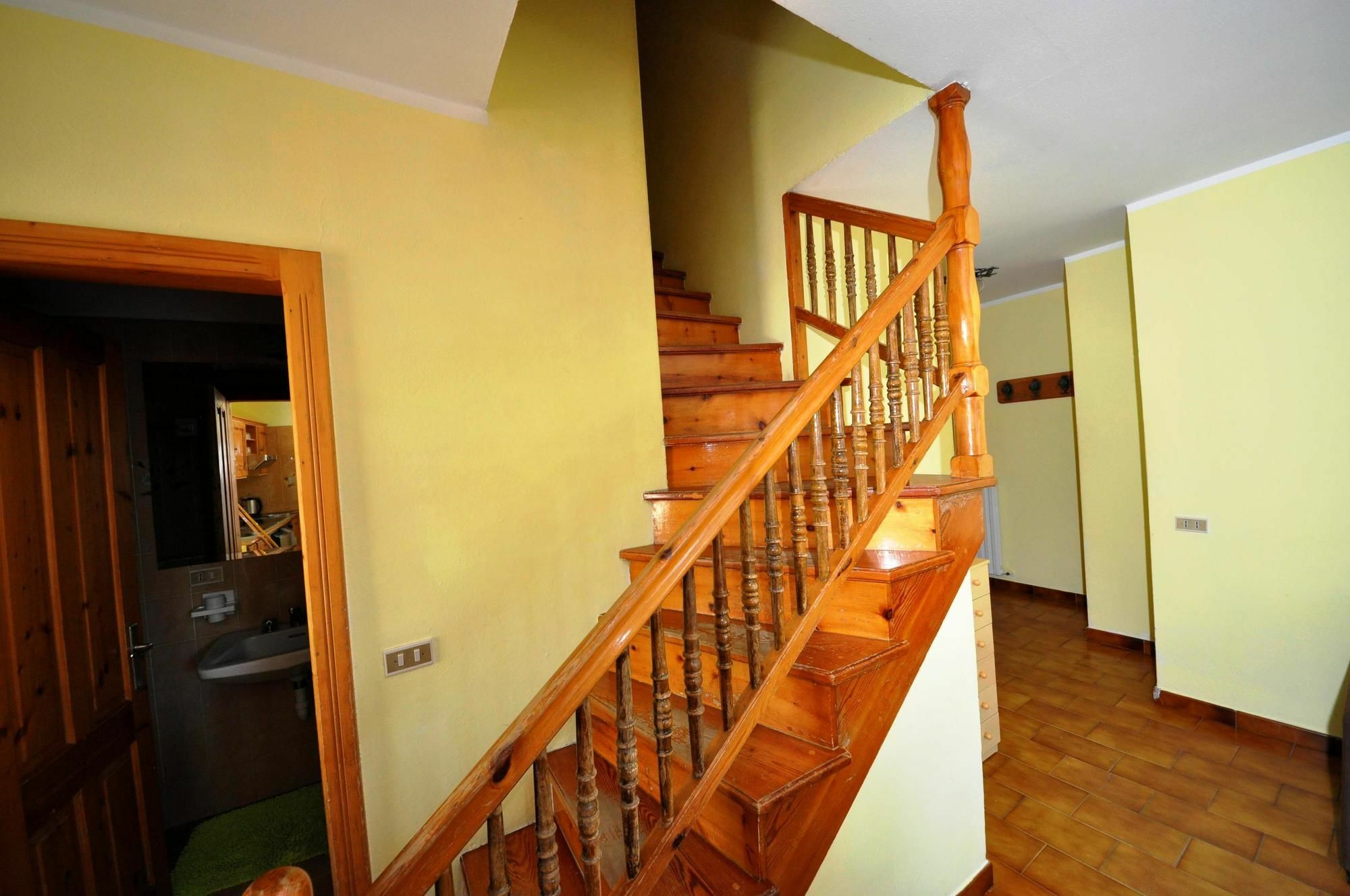 Residence Casa Longa By Livigno Accomodation Екстериор снимка