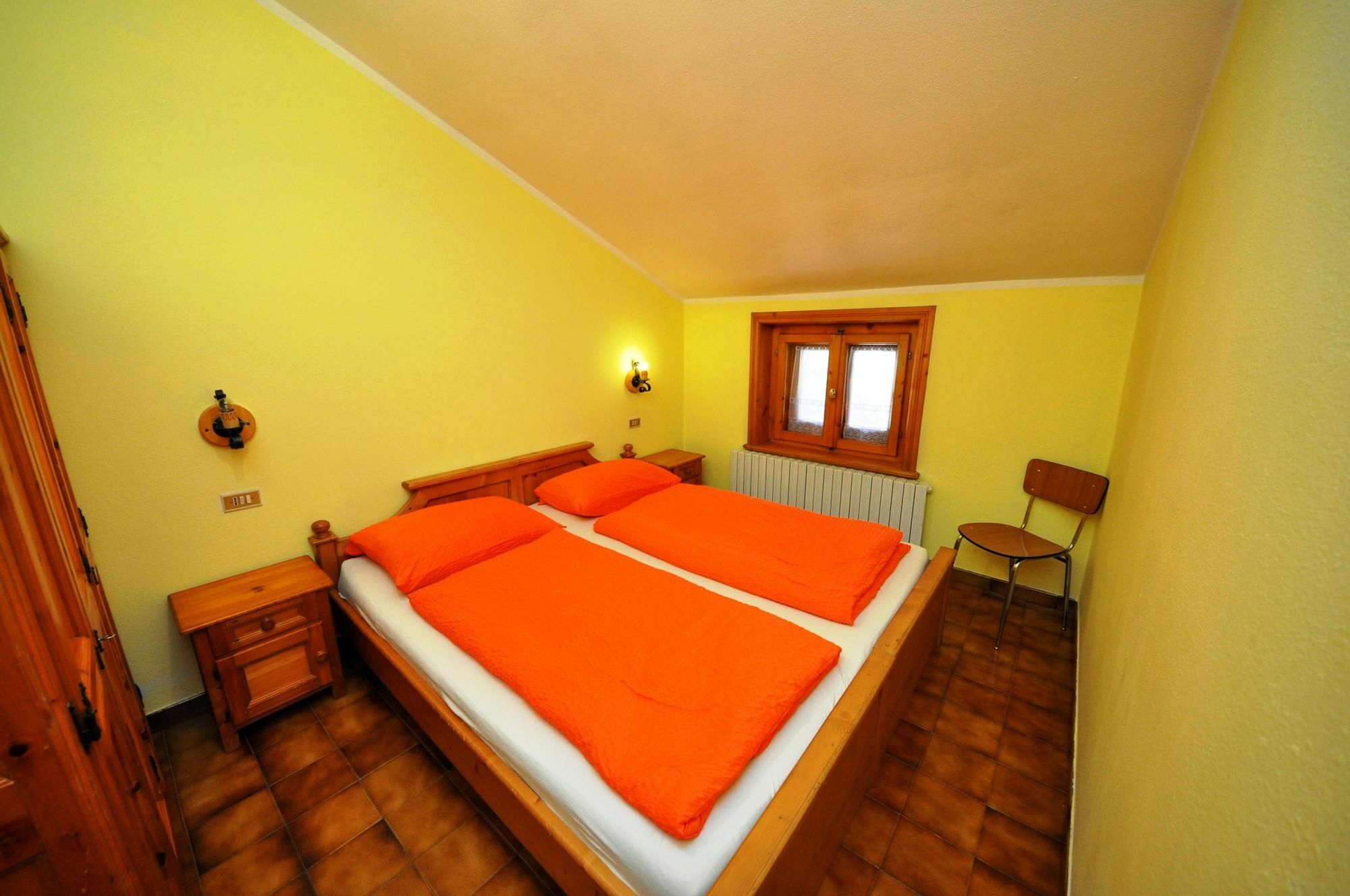 Residence Casa Longa By Livigno Accomodation Екстериор снимка