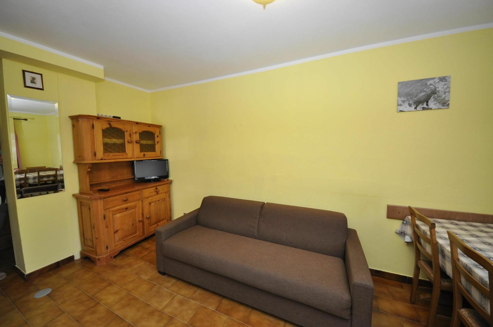 Residence Casa Longa By Livigno Accomodation Екстериор снимка